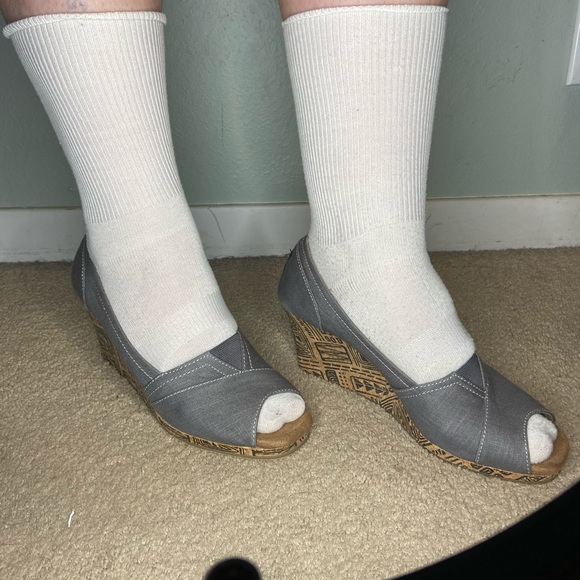 Patterned Grey Cork Wedges - Picture 6 of 6